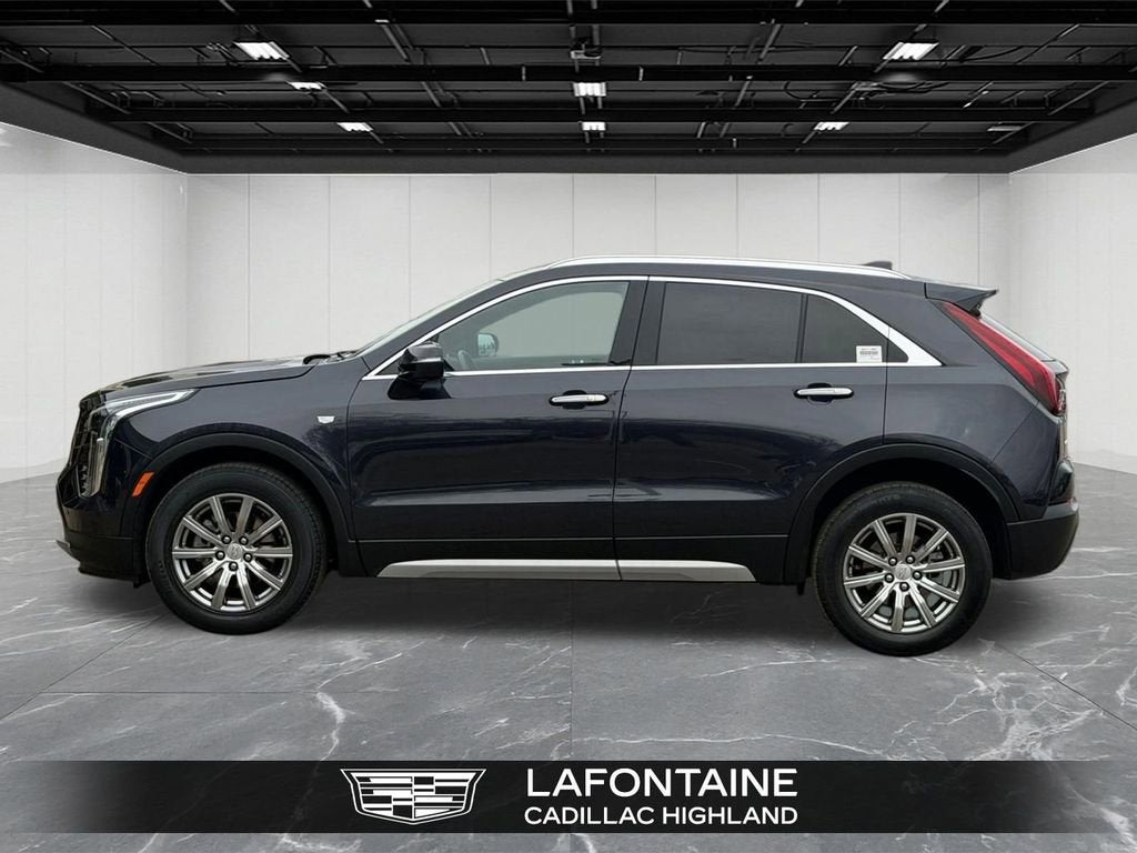 2023 Cadillac XT4 Premium Luxury