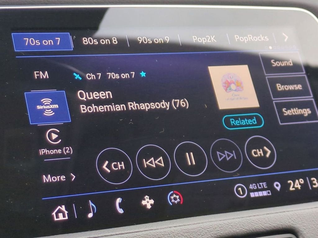 2023 Cadillac XT4 Premium Luxury