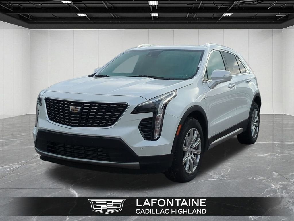 2023 Cadillac XT4 Premium Luxury