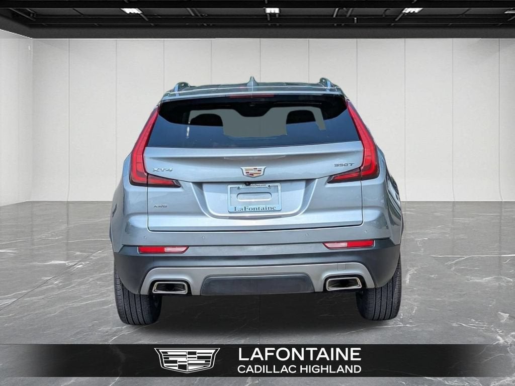 2023 Cadillac XT4 Premium Luxury