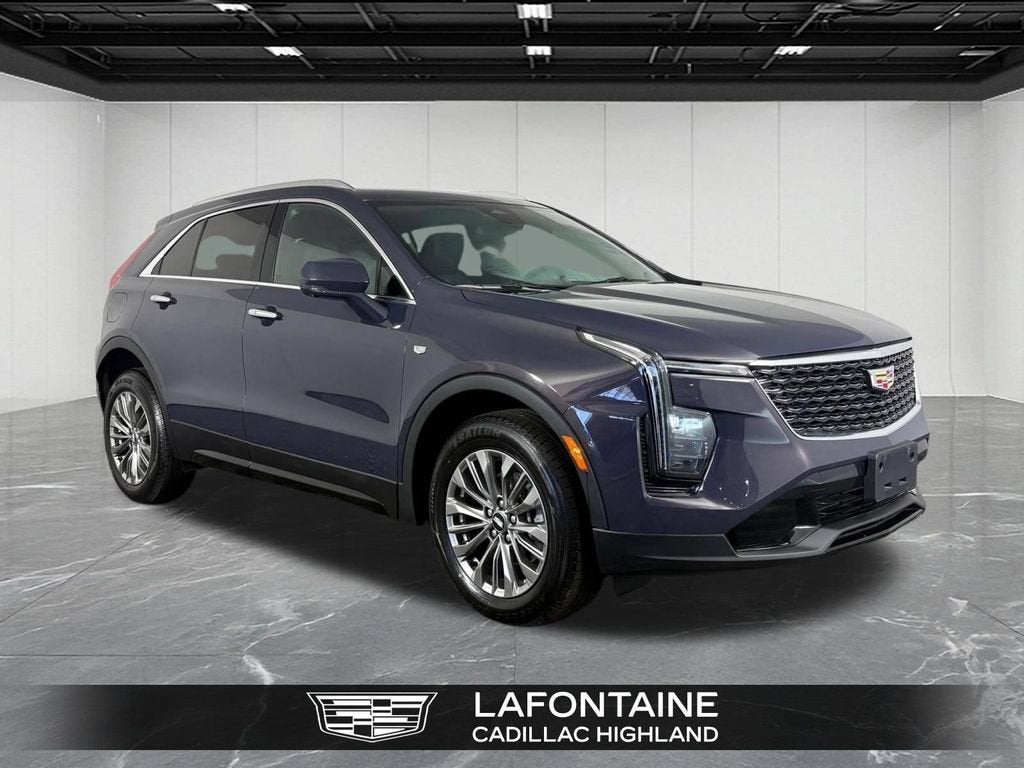2025 Cadillac XT4 Premium Luxury