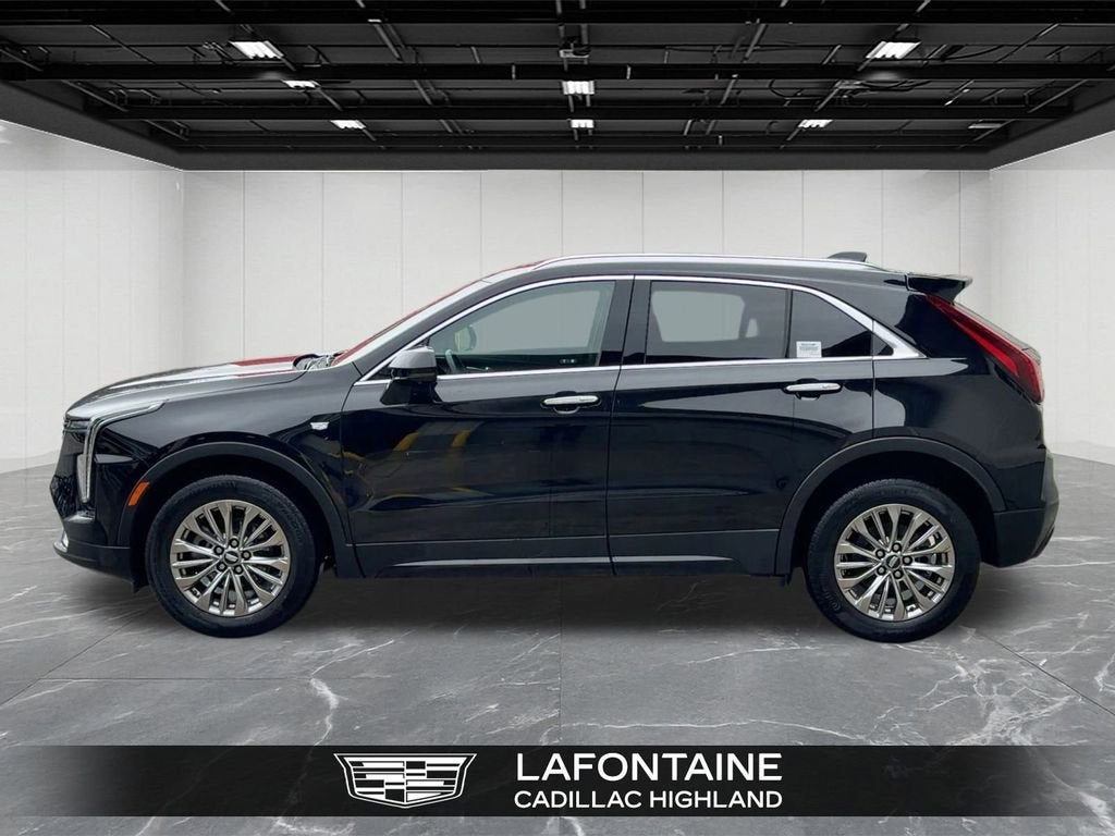 2025 Cadillac XT4 Premium Luxury