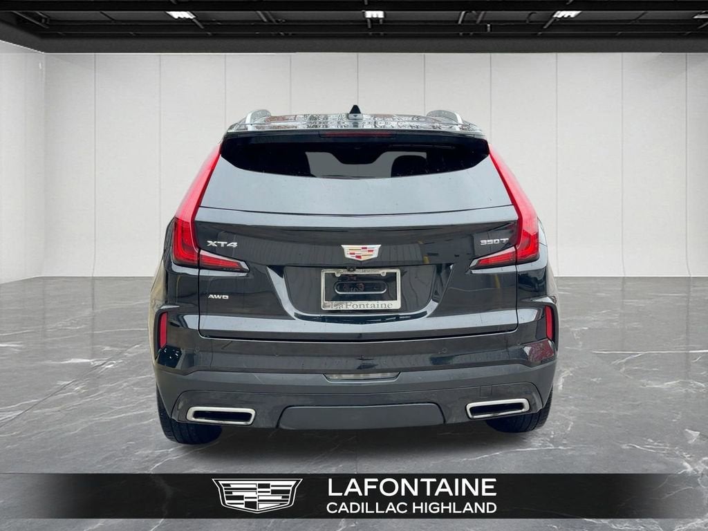 2025 Cadillac XT4 Premium Luxury