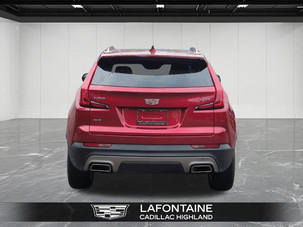 2023 Cadillac XT4 Premium Luxury