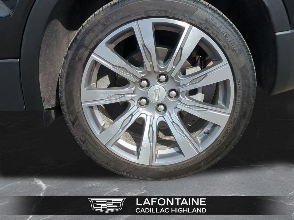 2023 Cadillac XT4 Premium Luxury