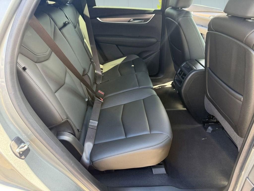 2023 Cadillac XT5 Luxury