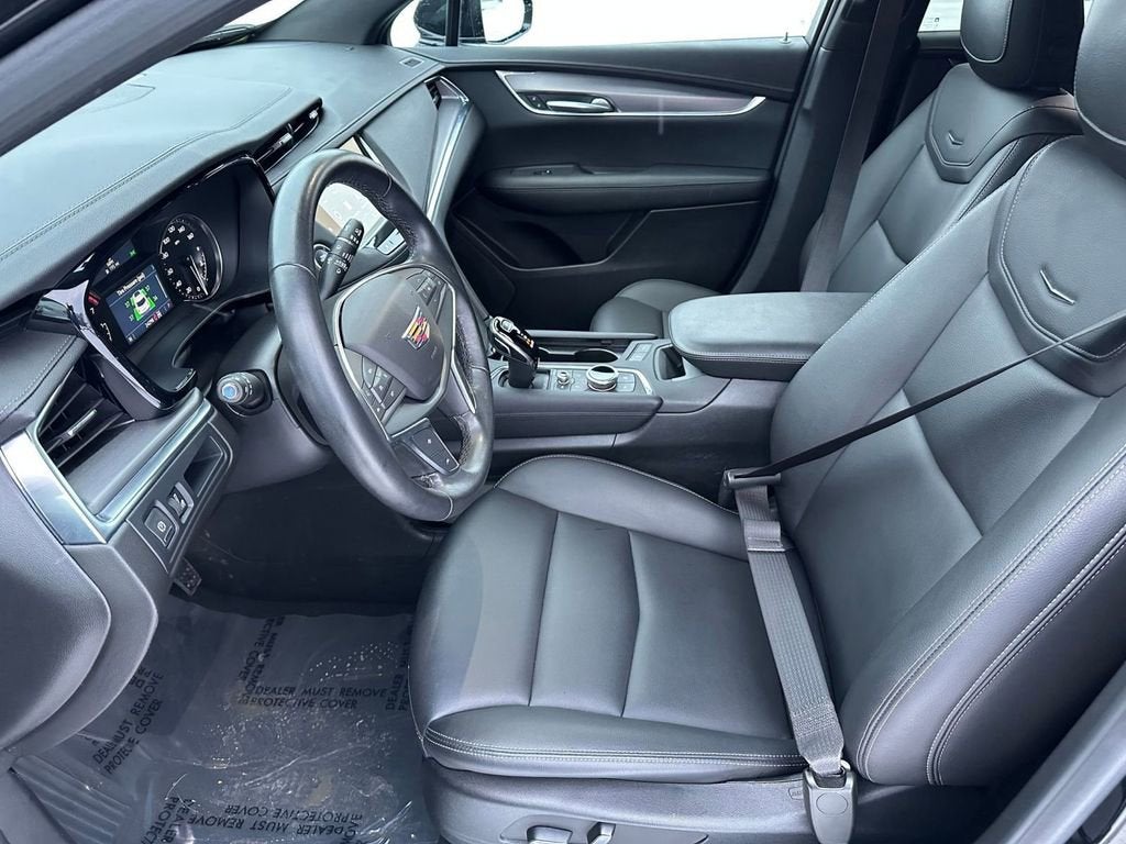 2023 Cadillac XT5 Luxury