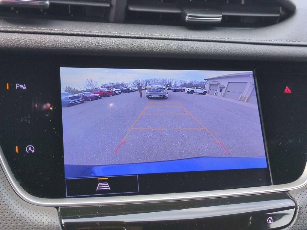 2023 Cadillac XT5 Luxury