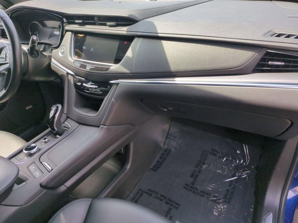 2023 Cadillac XT5 Luxury