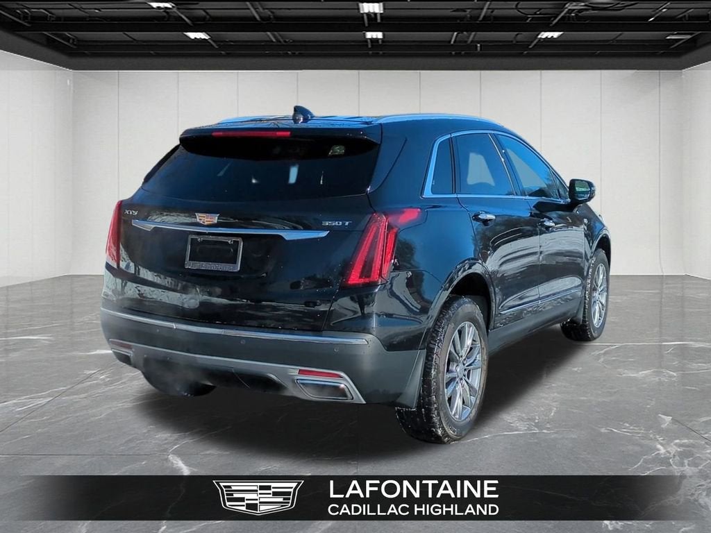 2023 Cadillac XT5 Premium Luxury