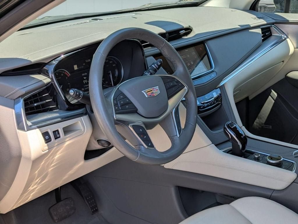 2023 Cadillac XT5 Premium Luxury
