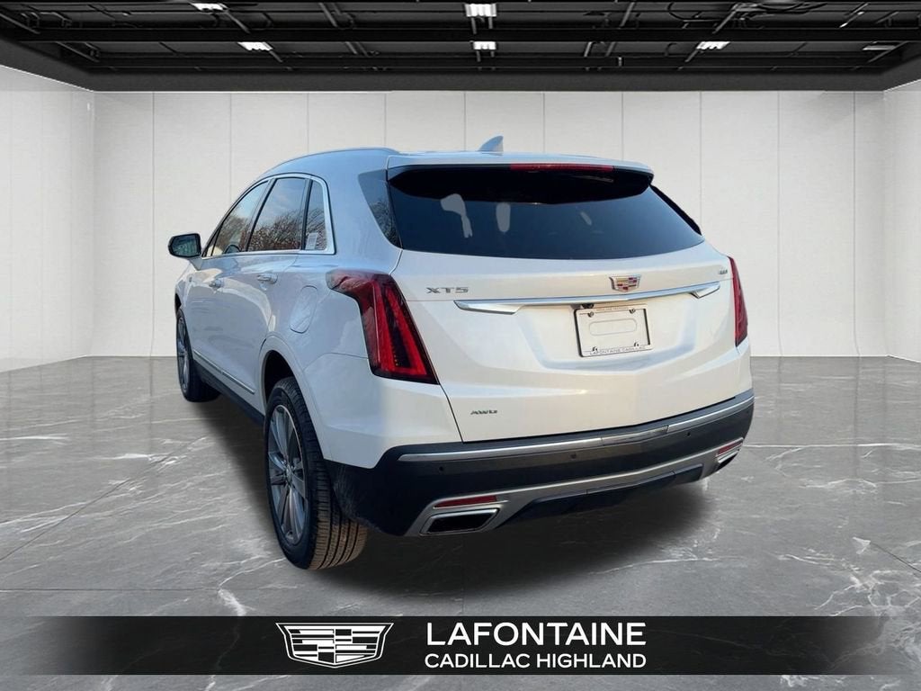 2023 Cadillac XT5 Premium Luxury