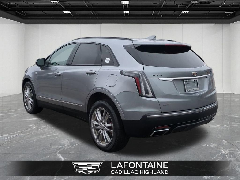 2023 Cadillac XT5 Sport