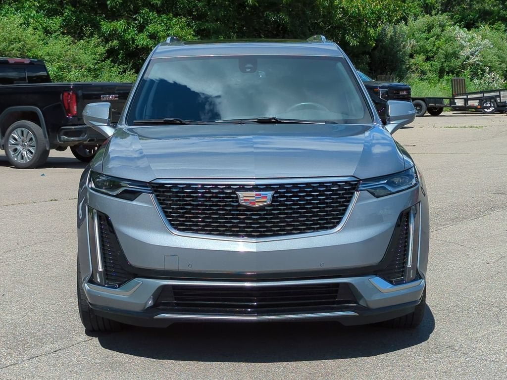 2025 Cadillac XT6 Luxury