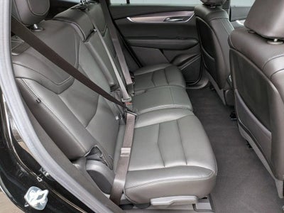 2025 Cadillac XT6 Luxury