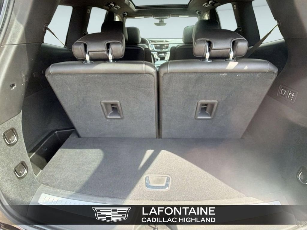 2023 Cadillac XT6 Premium Luxury