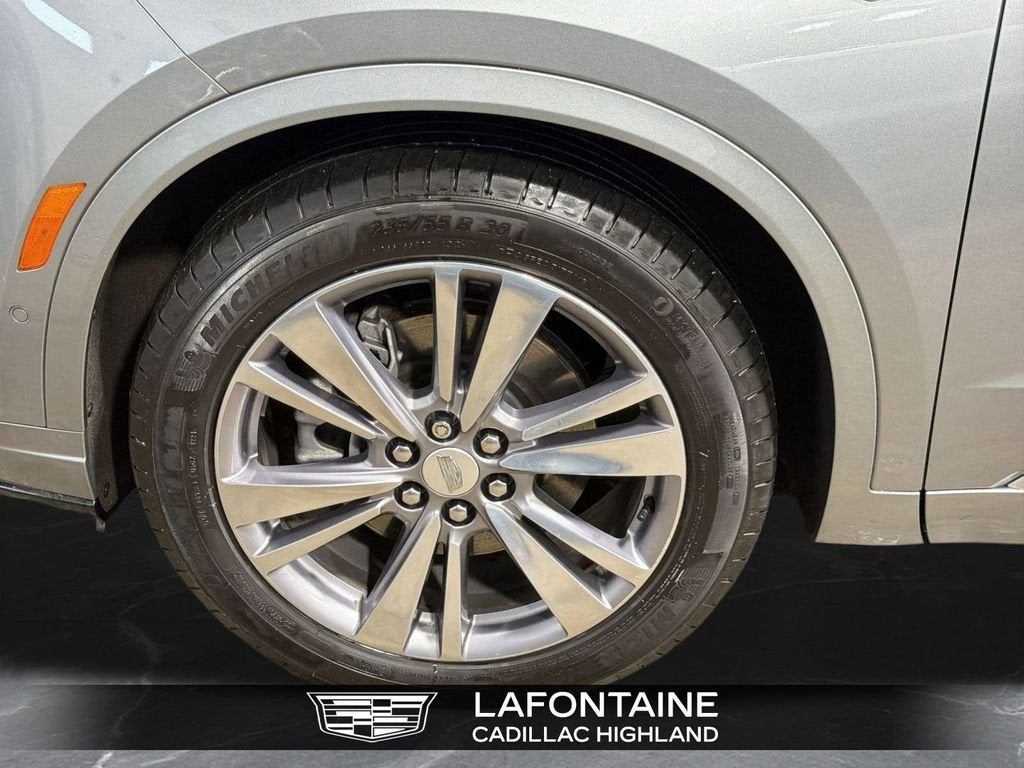 2024 Cadillac XT6 Premium Luxury