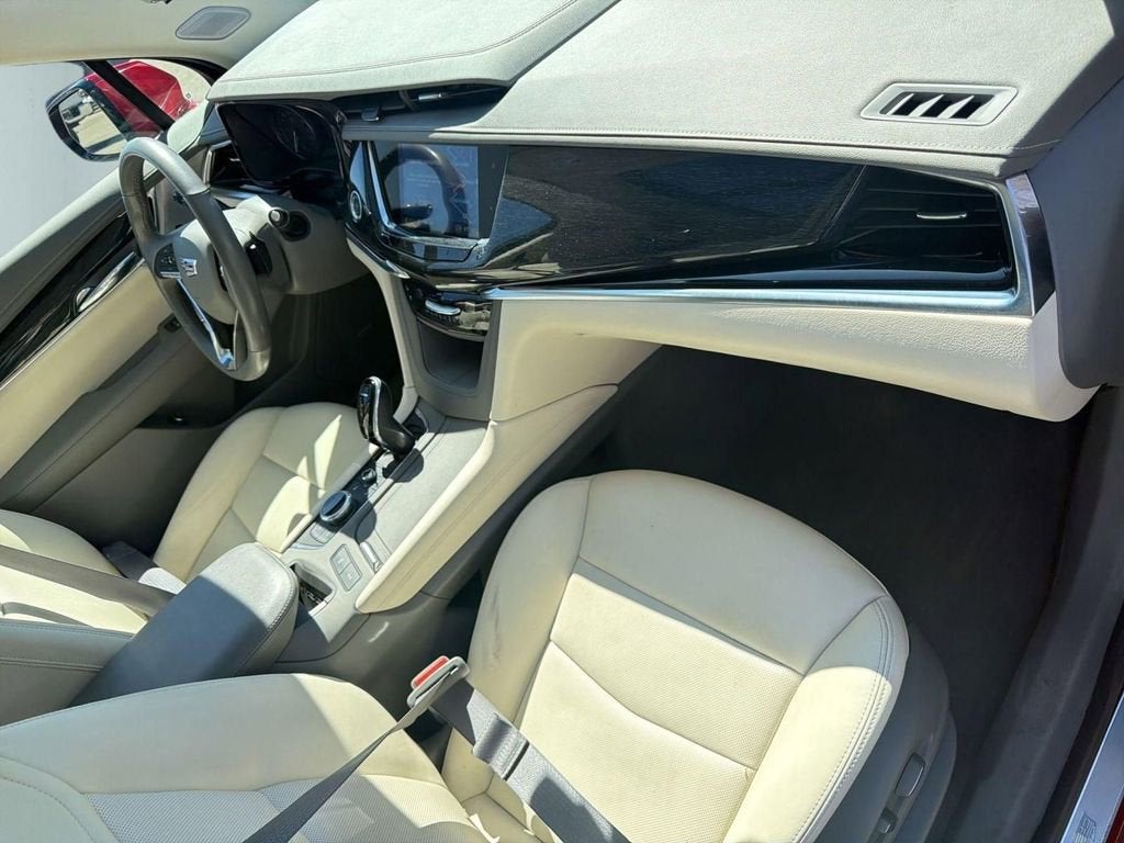 2023 Cadillac XT6 Premium Luxury