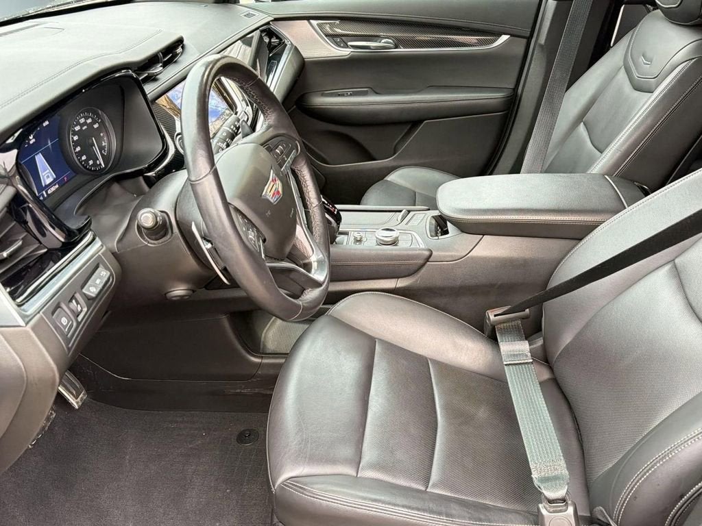 2022 Cadillac XT6 Sport