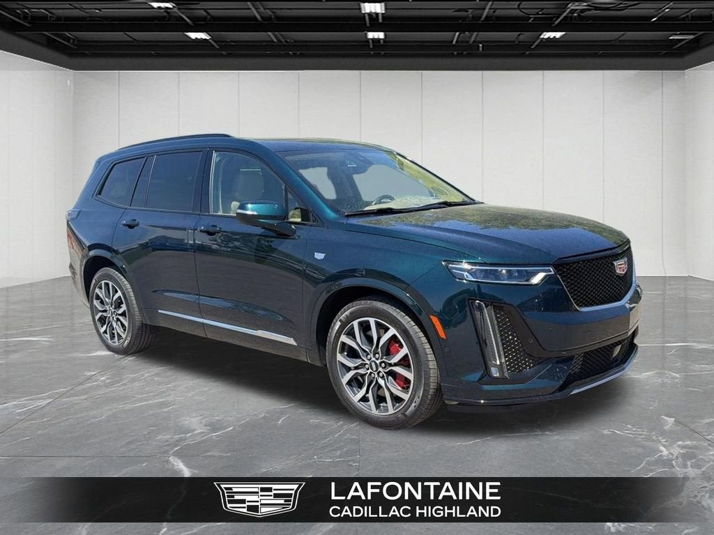 2025 Cadillac XT6 Sport