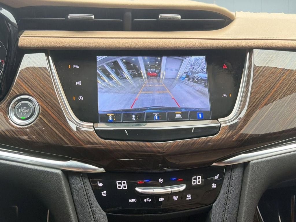 2025 Cadillac XT6 Sport