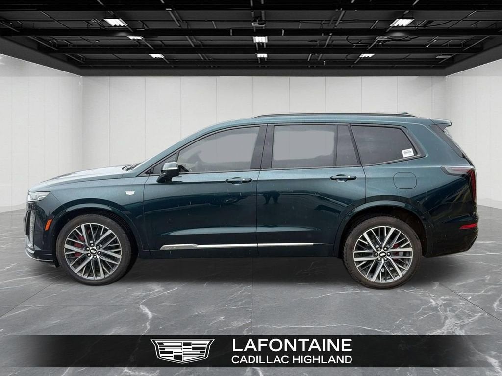 2025 Cadillac XT6 Sport