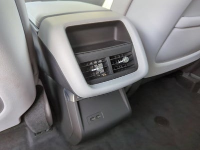 2024 Cadillac LYRIQ Luxury 1