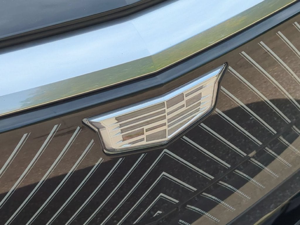 2024 Cadillac LYRIQ Luxury 1