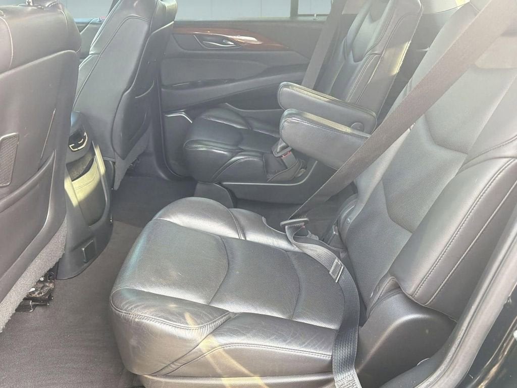 2019 Cadillac Escalade Luxury