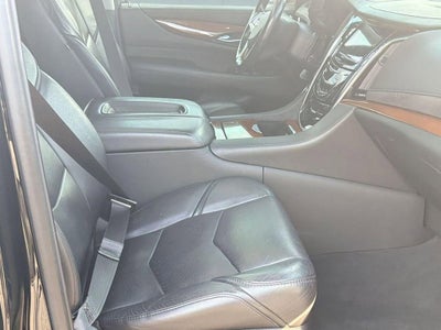 2019 Cadillac Escalade Luxury