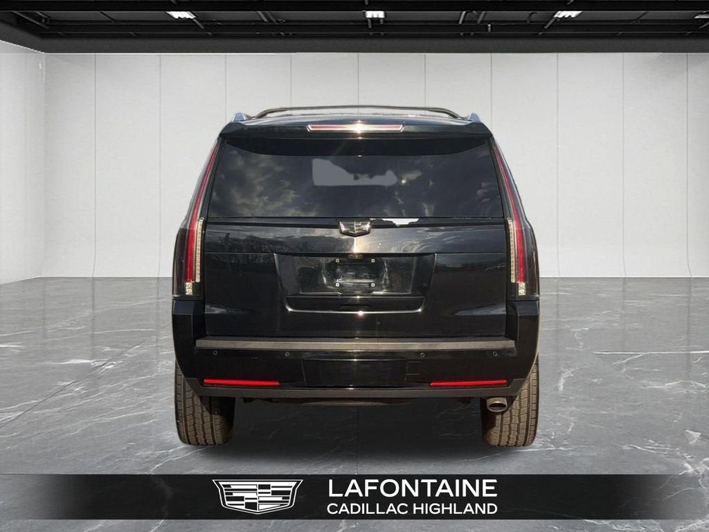 2019 Cadillac Escalade Luxury