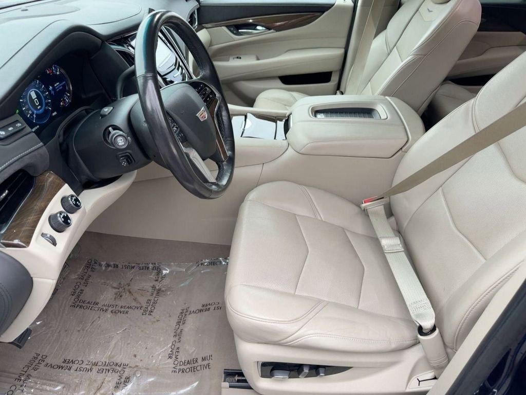 2020 Cadillac Escalade Luxury