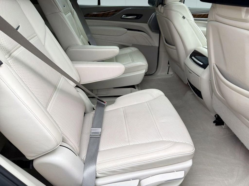 2024 Cadillac Escalade Sport Platinum