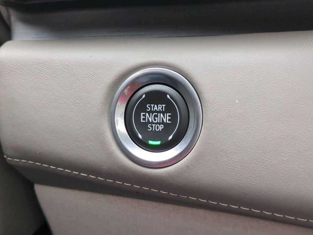 2023 Cadillac Escalade ESV Premium Luxury Platinum