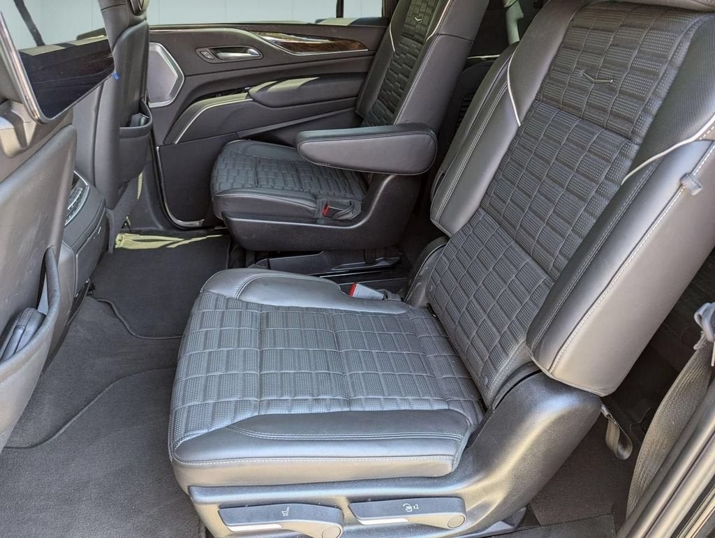 2024 Cadillac Escalade ESV Premium Luxury Platinum