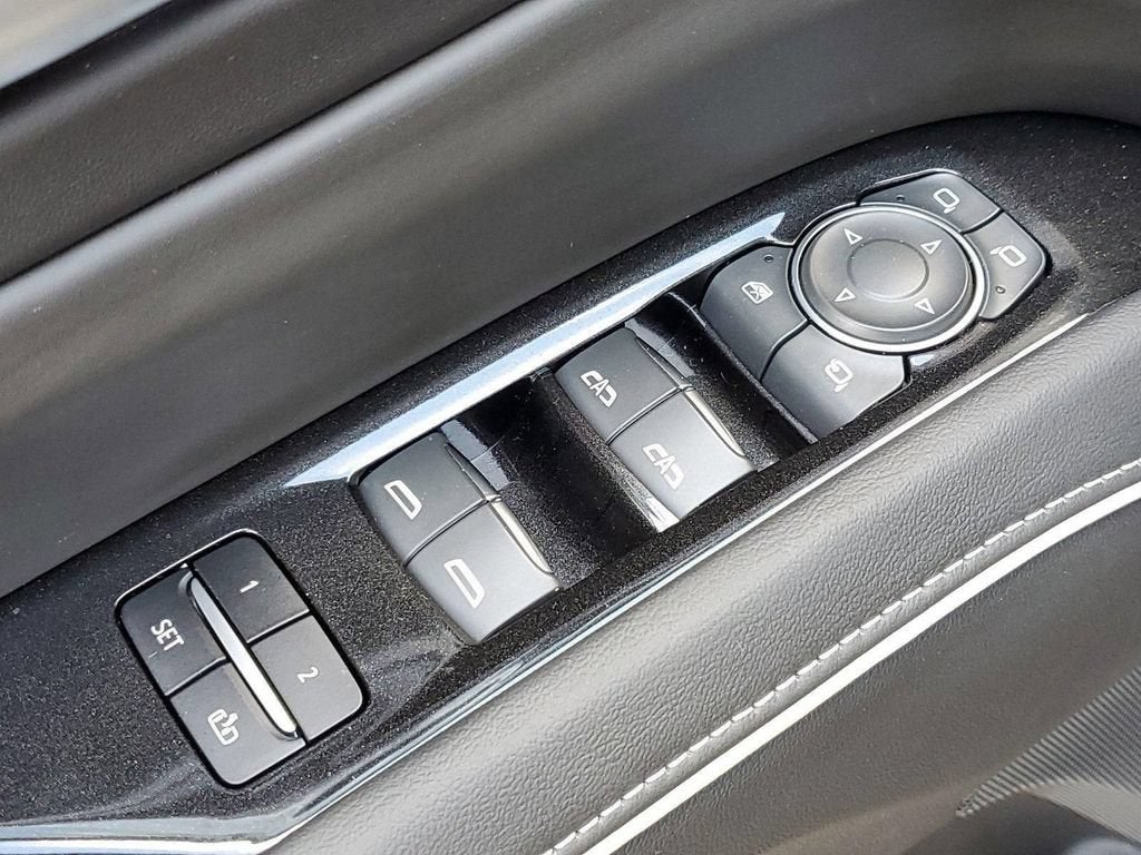 2023 Cadillac Escalade ESV 4WD Sport Platinum