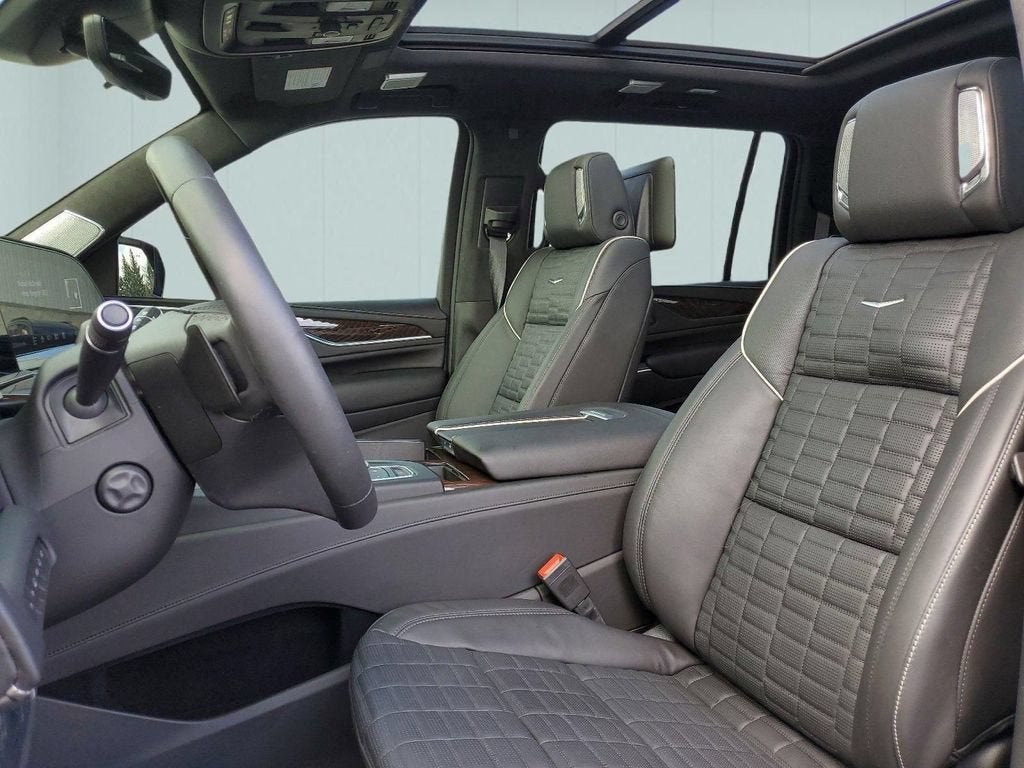 2023 Cadillac Escalade ESV 4WD Sport Platinum