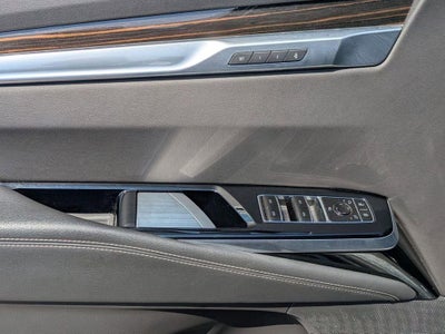 2025 Cadillac Escalade Luxury