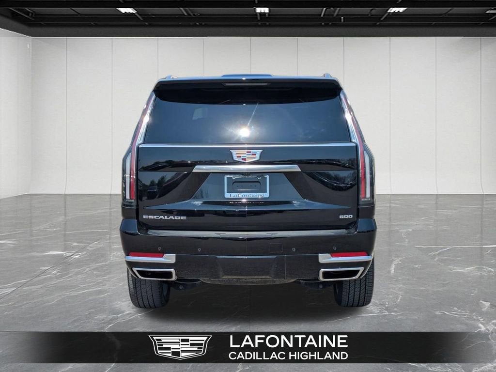 2025 Cadillac Escalade Luxury