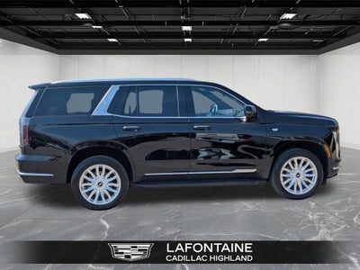 2025 Cadillac Escalade Luxury