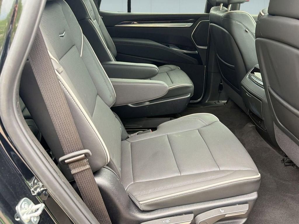 2025 Cadillac Escalade Premium Luxury