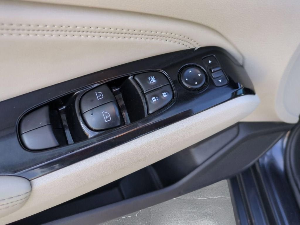 2020 Nissan Altima SV FWD