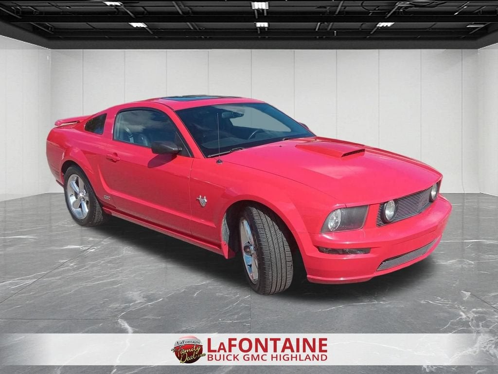 Used 2009 Ford Mustang GT Premium with VIN 1ZVHT82H395134039 for sale in Highland Charter Township, MI