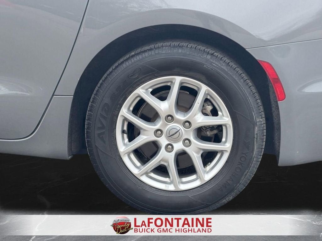 2022 Chrysler Pacifica Touring L