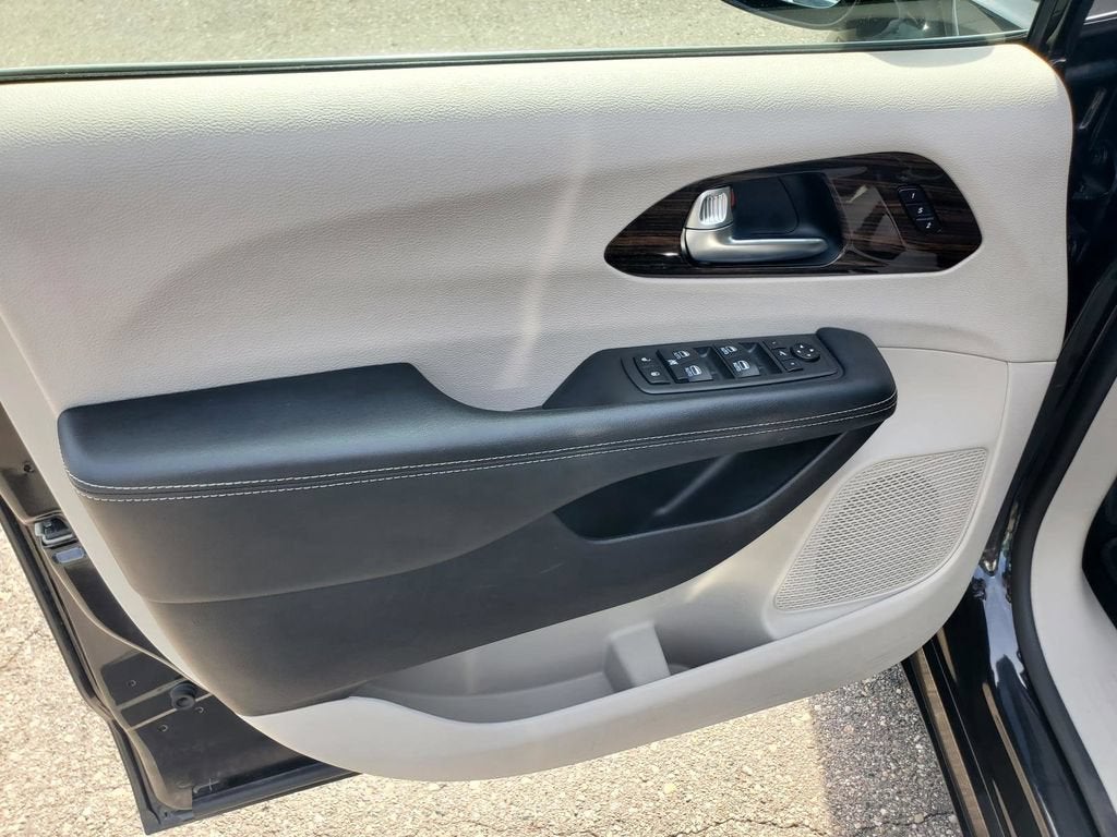 2021 Chrysler Pacifica Limited