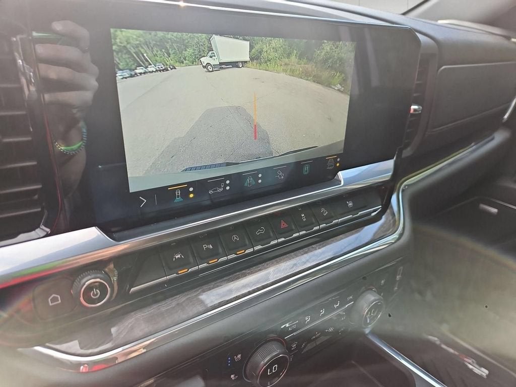 2023 Chevrolet Silverado 1500 LTZ - Photo 15
