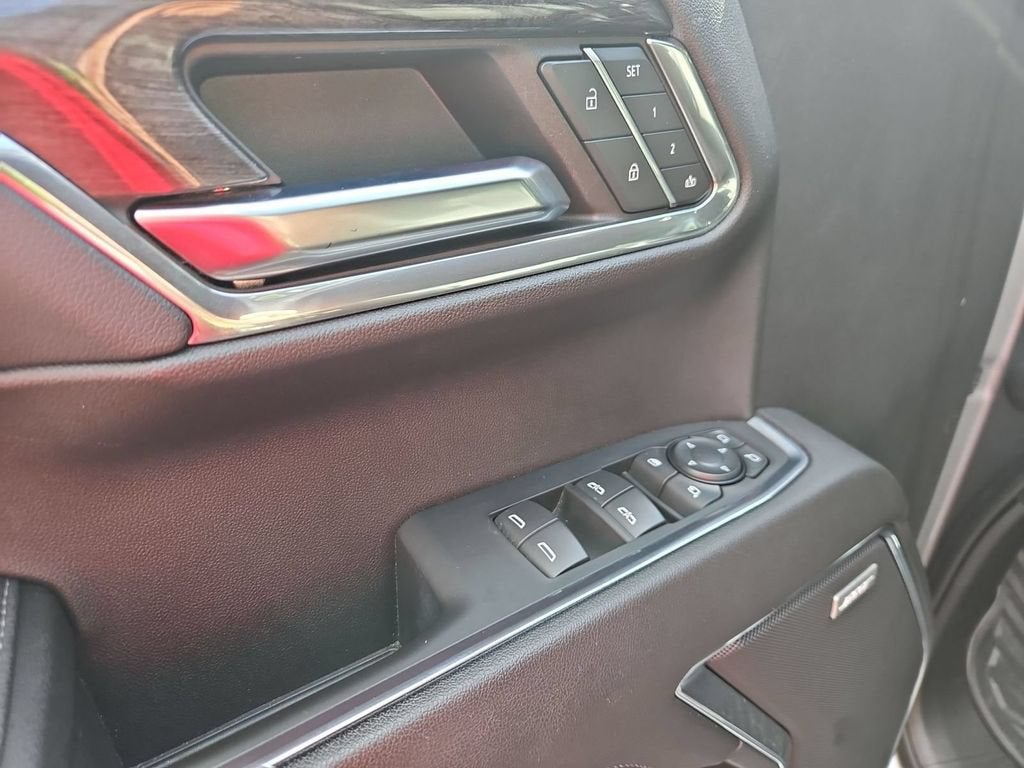 2023 Chevrolet Silverado 1500 LTZ - Photo 24