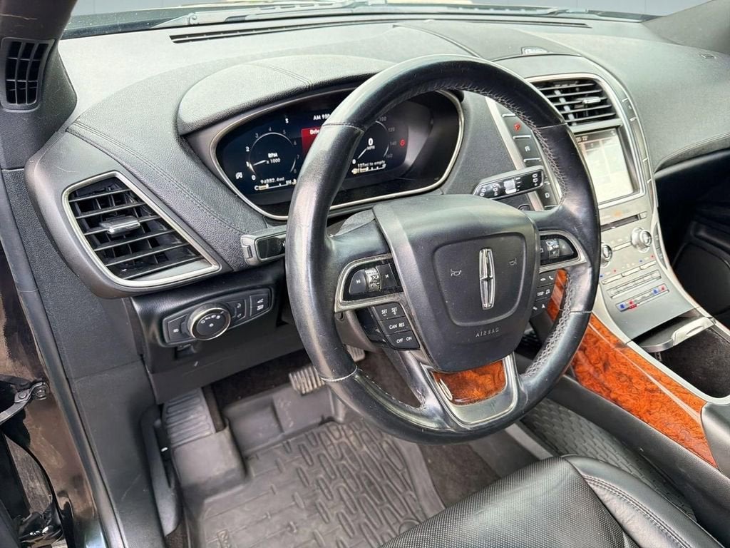 2019 Lincoln Nautilus Reserve