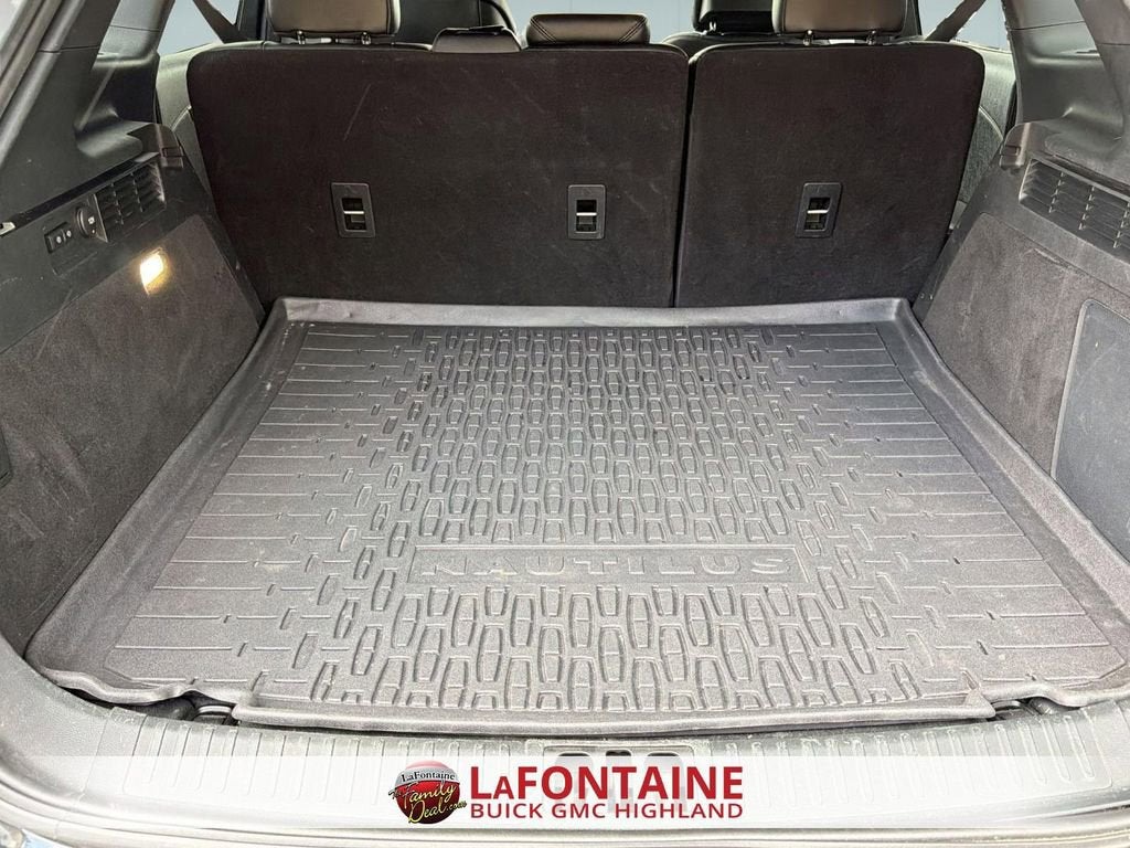 2019 Lincoln Nautilus Reserve
