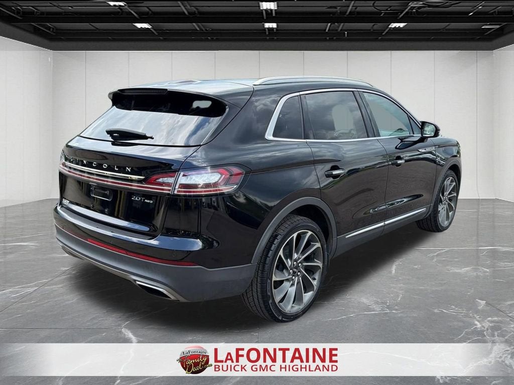 2019 Lincoln Nautilus Reserve